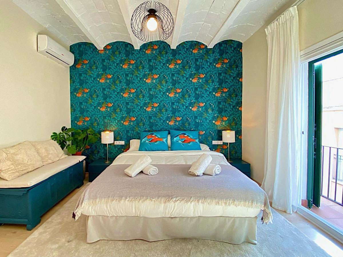 Abbott Apartment - 1 Min From The Beach - 100M2 - Sleeps 8 Sitges Eksteriør billede