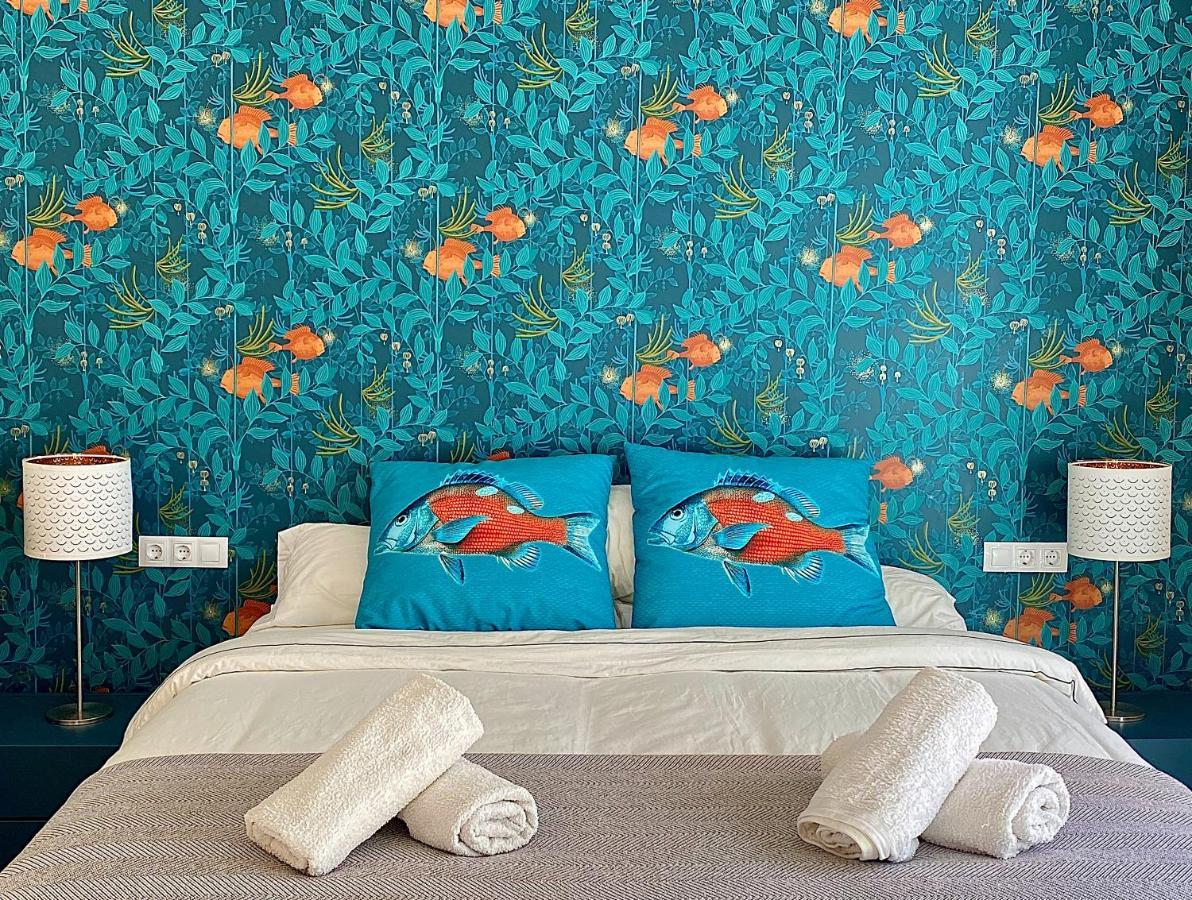 Abbott Apartment - 1 Min From The Beach - 100M2 - Sleeps 8 Sitges Eksteriør billede