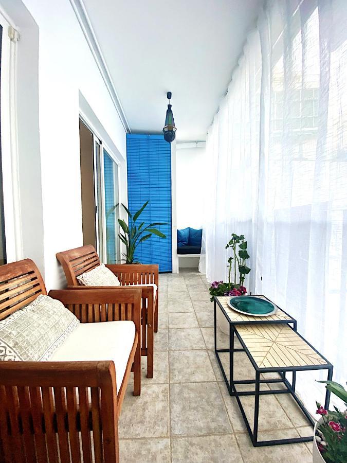 Abbott Apartment - 1 Min From The Beach - 100M2 - Sleeps 8 Sitges Eksteriør billede